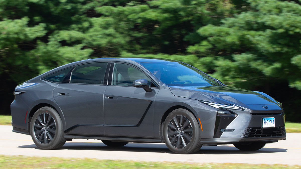 Lexus ES Hybrid kiest voor comfort en sereniteit