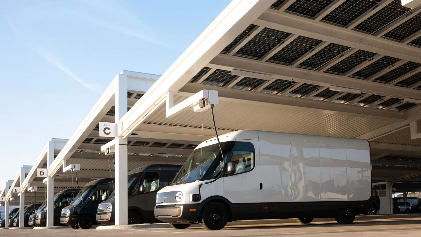 Rivian EDV krijgt vierwielaandrijving en 30% meer actieradius